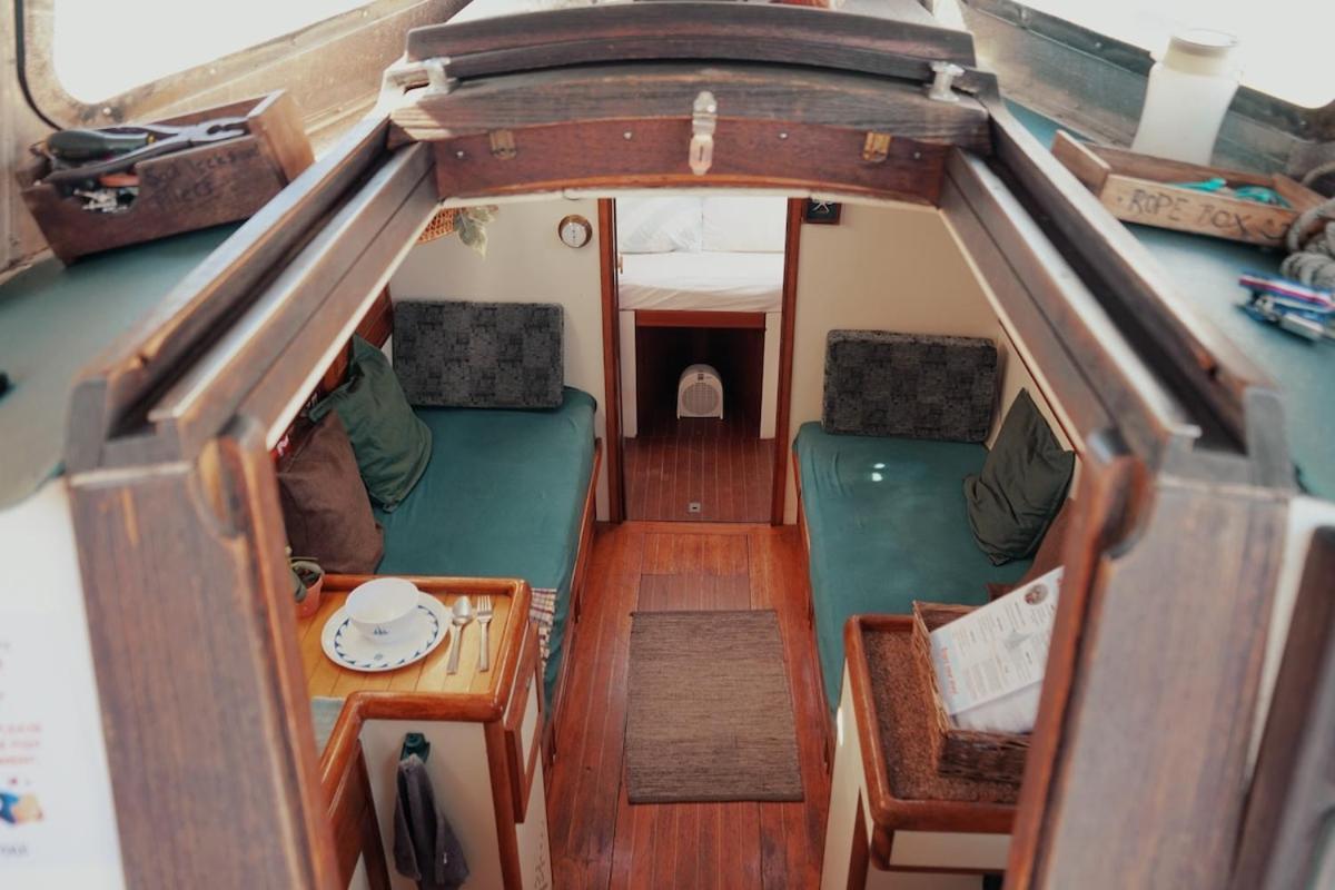 Cozy Lisbon Marina Sleepaboard - Sail Away Ξενοδοχείο Εξωτερικό φωτογραφία