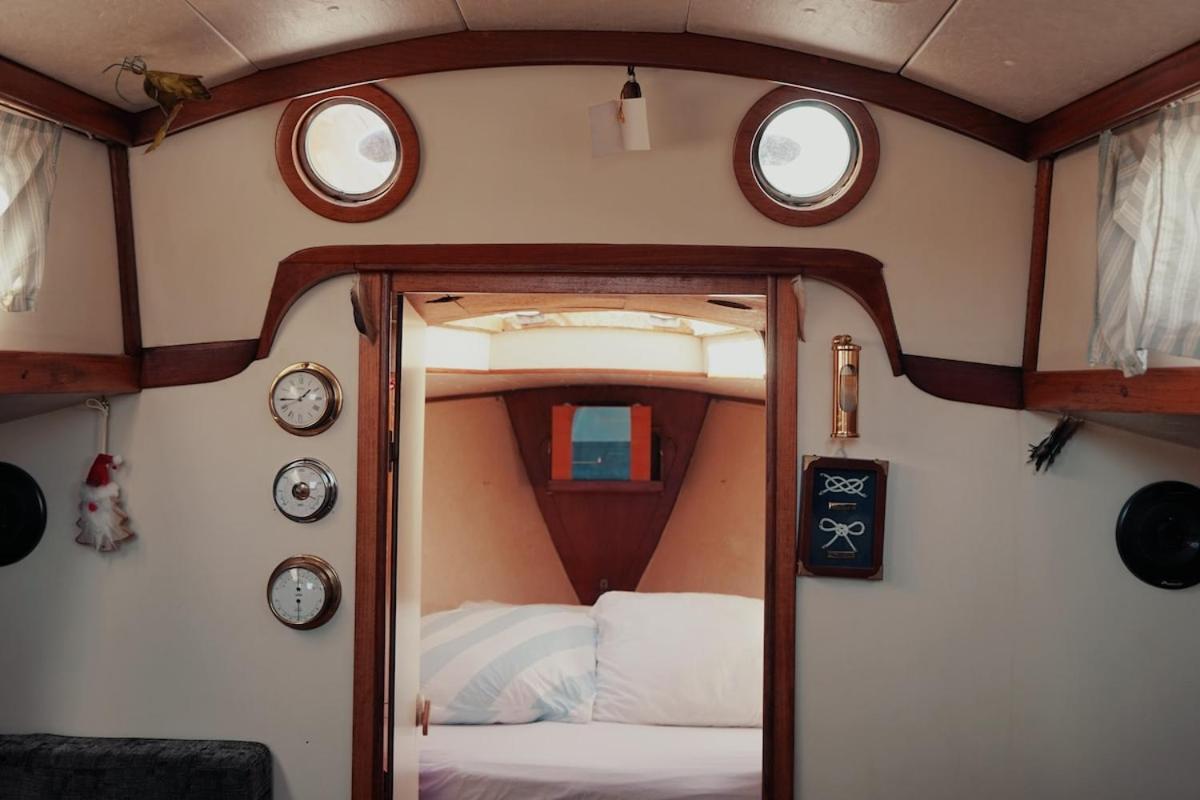 Cozy Lisbon Marina Sleepaboard - Sail Away Ξενοδοχείο Εξωτερικό φωτογραφία